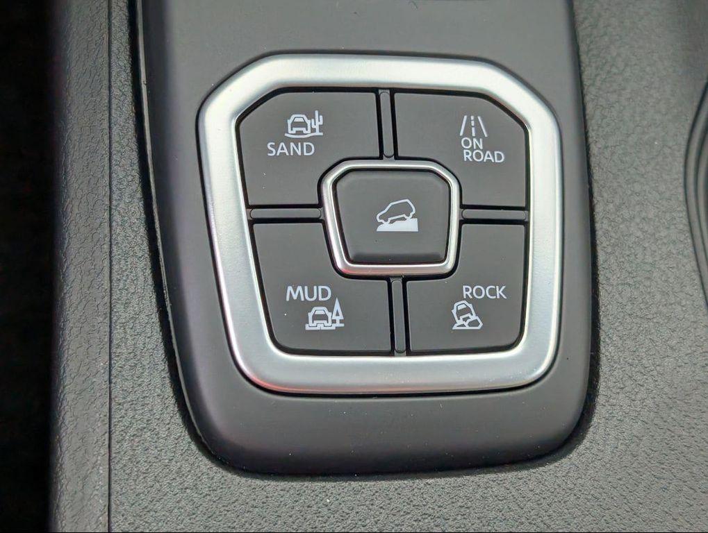 new 2026 Nissan Frontier car, priced at $44,796