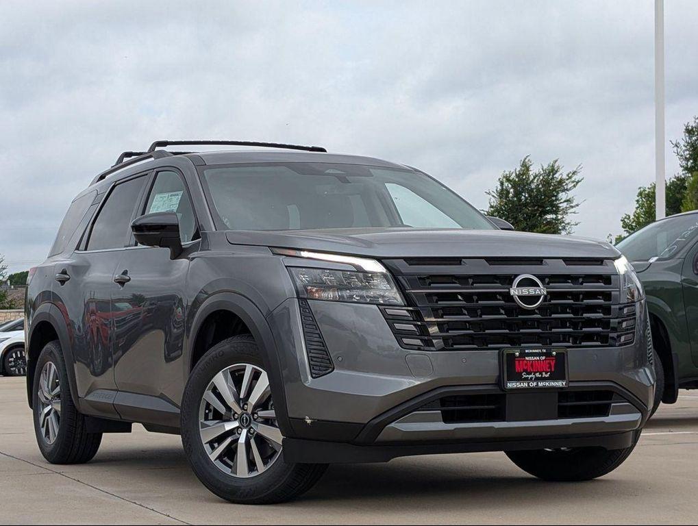 new 2026 Nissan Pathfinder car, priced at $38,227