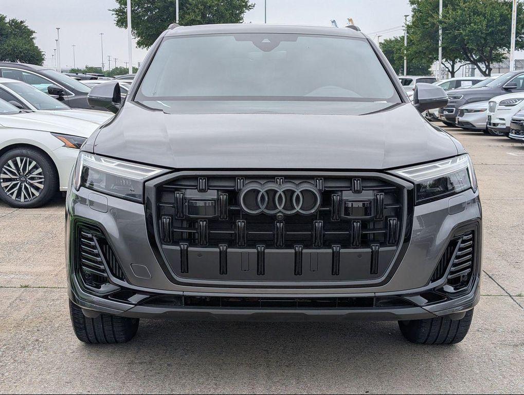 used 2025 Audi Q7 car, priced at $54,899