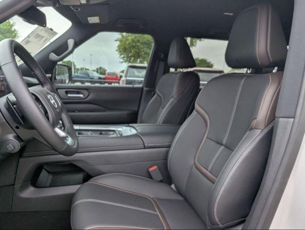 new 2026 Nissan Armada car, priced at $61,698