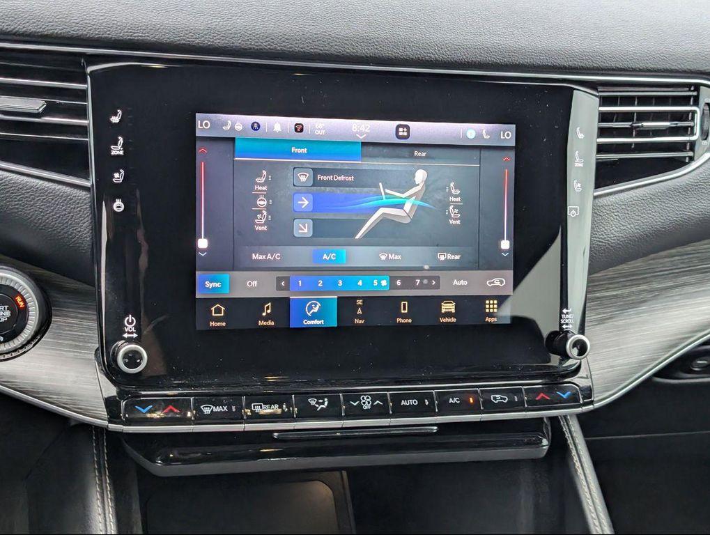 used 2024 Jeep Wagoneer L car, priced at $36,477