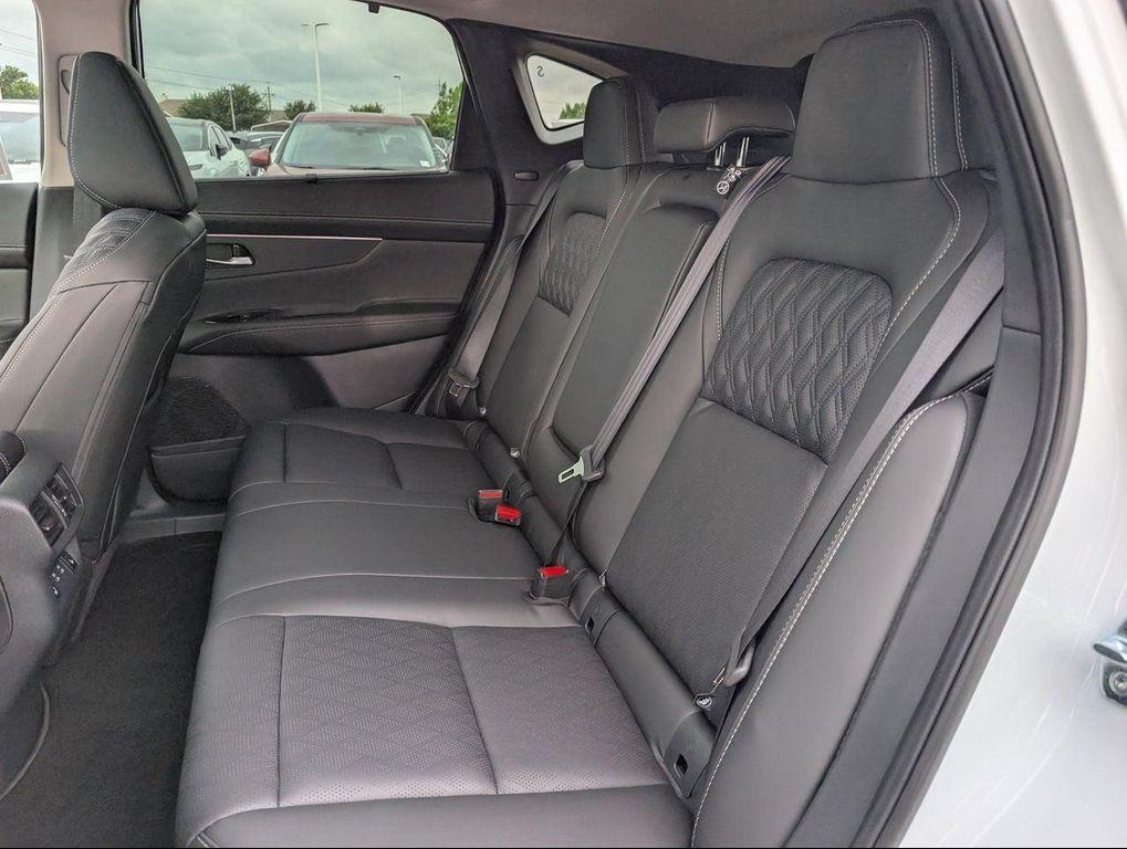 new 2026 Nissan Murano car, priced at $45,637