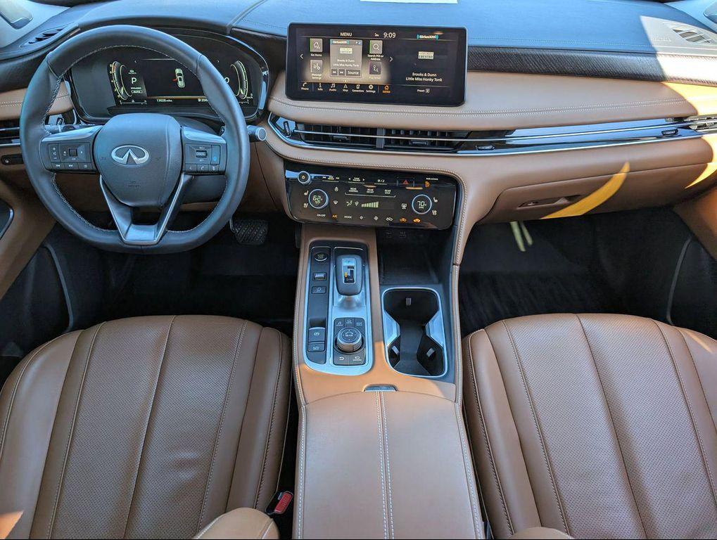 used 2025 INFINITI QX60 car, priced at $43,577