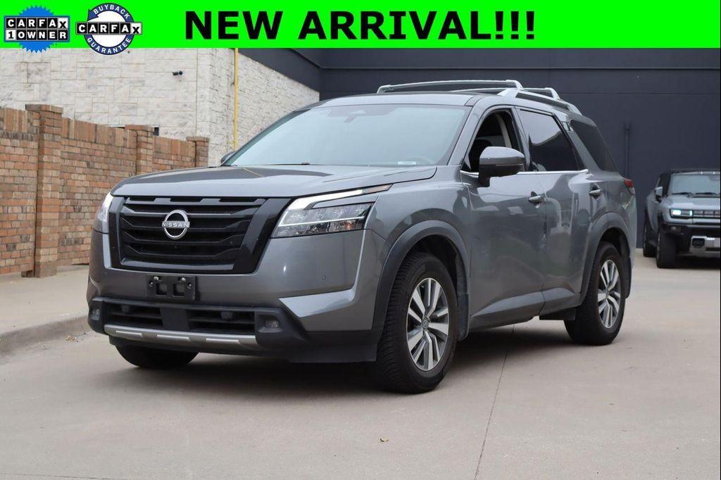 used 2024 Nissan Pathfinder car, priced at $29,399