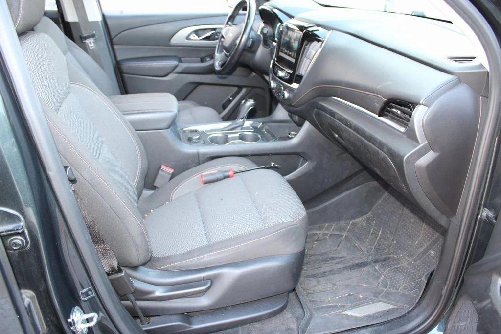 used 2019 Chevrolet Traverse car, priced at $17,200