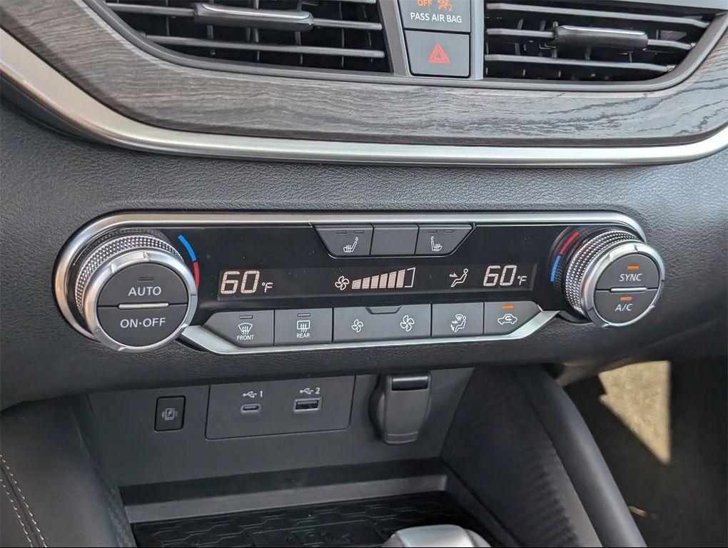 new 2025 Nissan Altima car, priced at $25,075