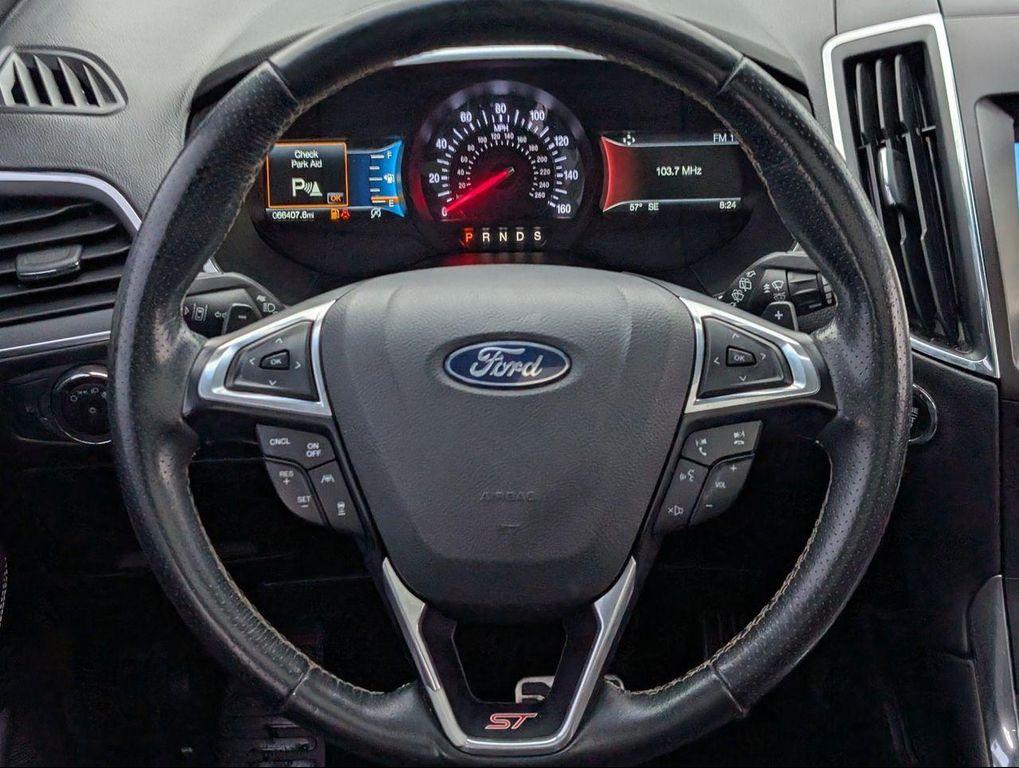 used 2019 Ford Edge car, priced at $17,877