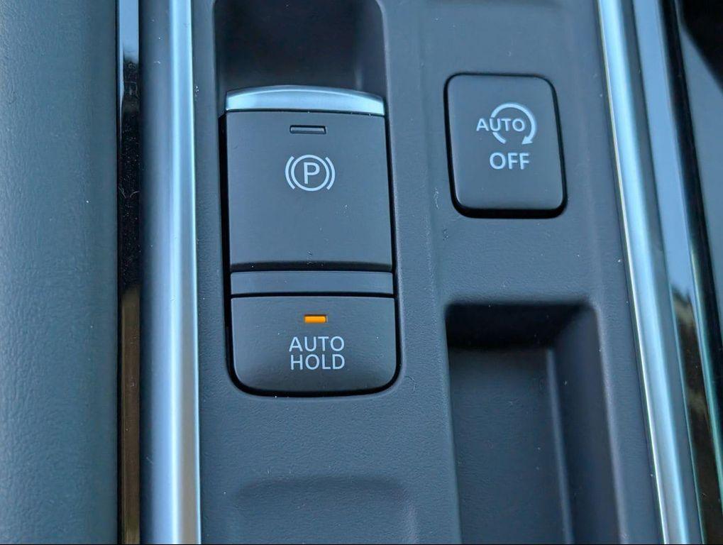 new 2026 Nissan Pathfinder car, priced at $35,701