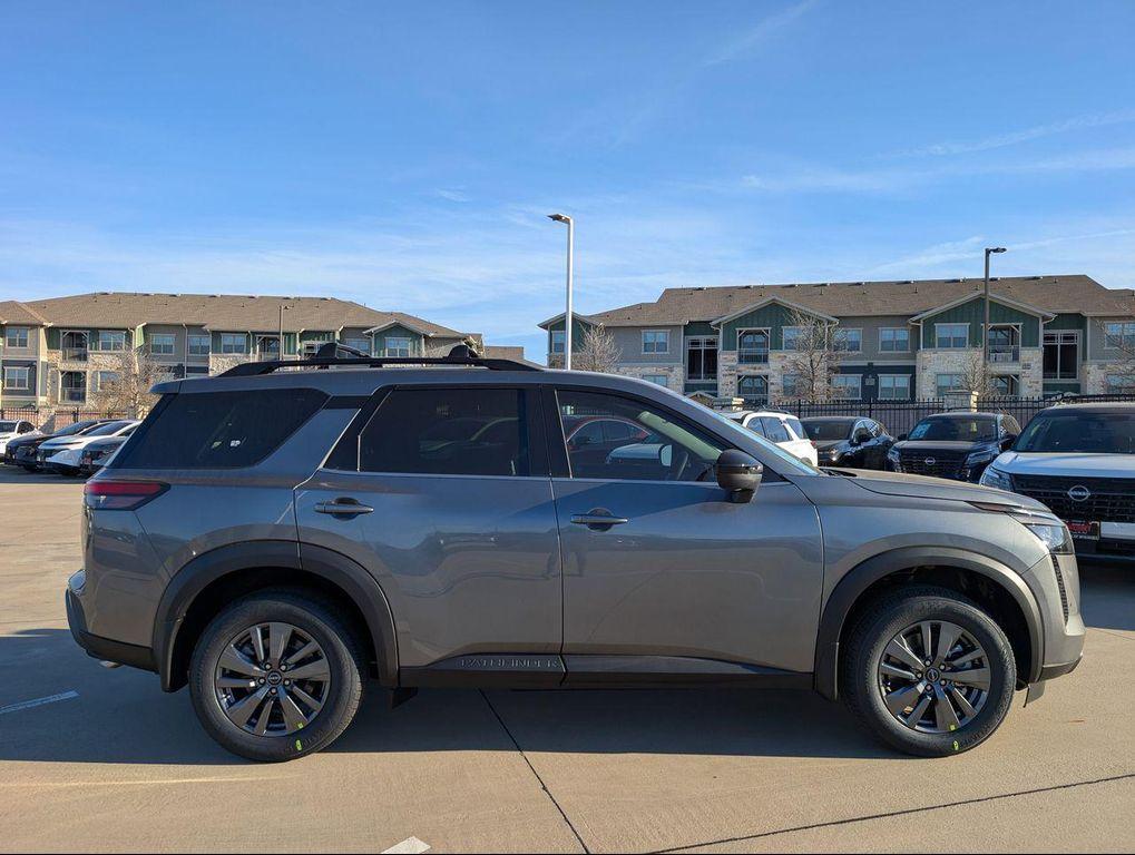 new 2026 Nissan Pathfinder car, priced at $35,701