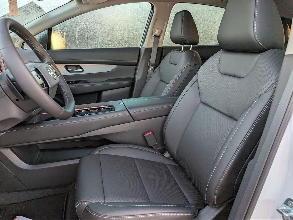 new 2026 Nissan Murano car, priced at $43,896