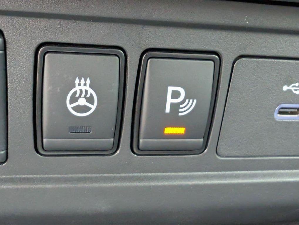 used 2023 Nissan Frontier car, priced at $30,799