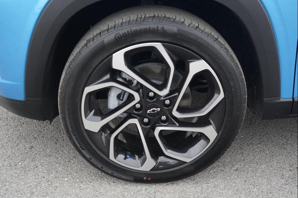 new 2026 Chevrolet Trax car, priced at $27,205