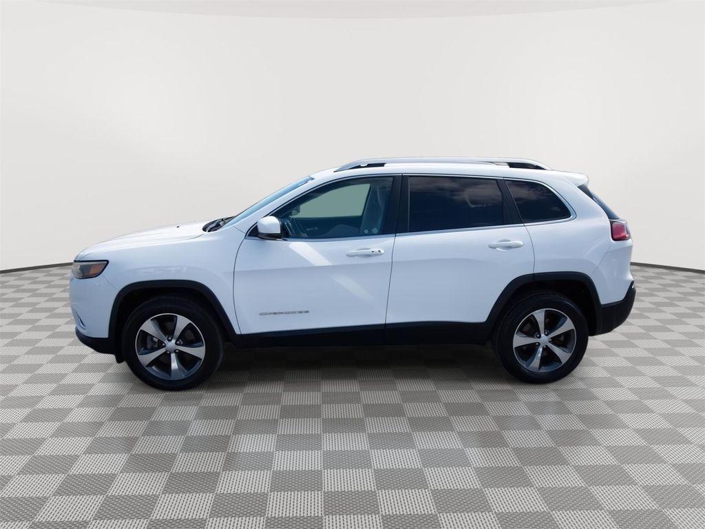 used 2019 Jeep Cherokee car, priced at $17,500