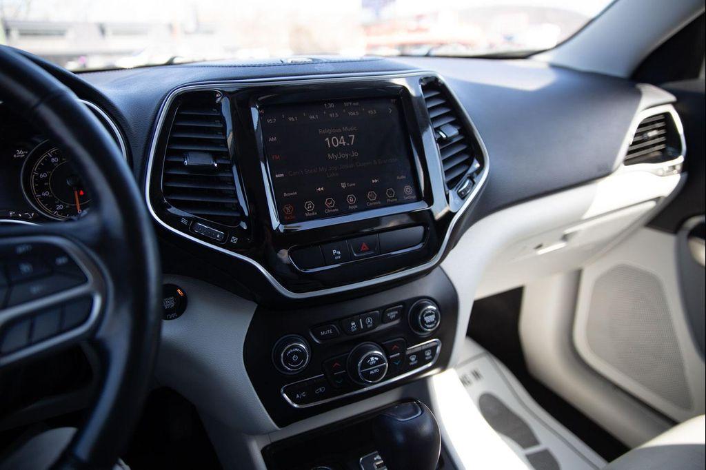 used 2019 Jeep Cherokee car, priced at $17,500