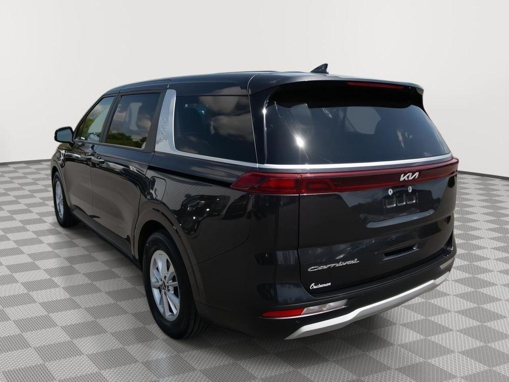 used 2022 Kia Carnival car, priced at $20,000