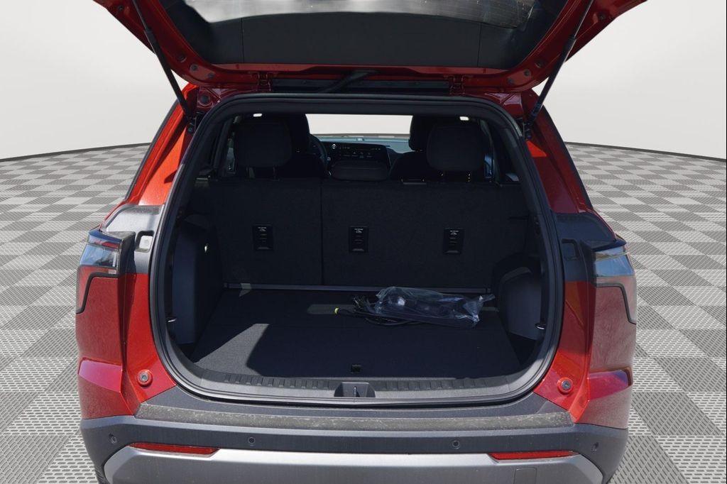 new 2026 Chevrolet Equinox car, priced at $28,770