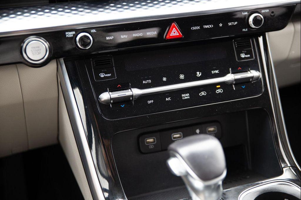 used 2023 Kia Carnival car, priced at $39,000