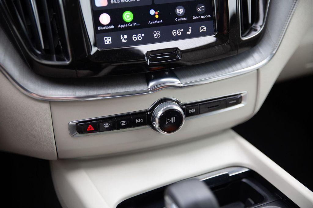 used 2024 Volvo XC60 Recharge Plug-In Hybrid car, priced at $47,500