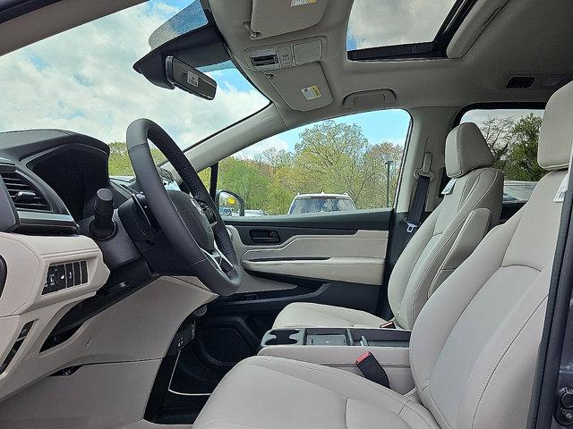 new 2026 Honda Odyssey car, priced at $44,290