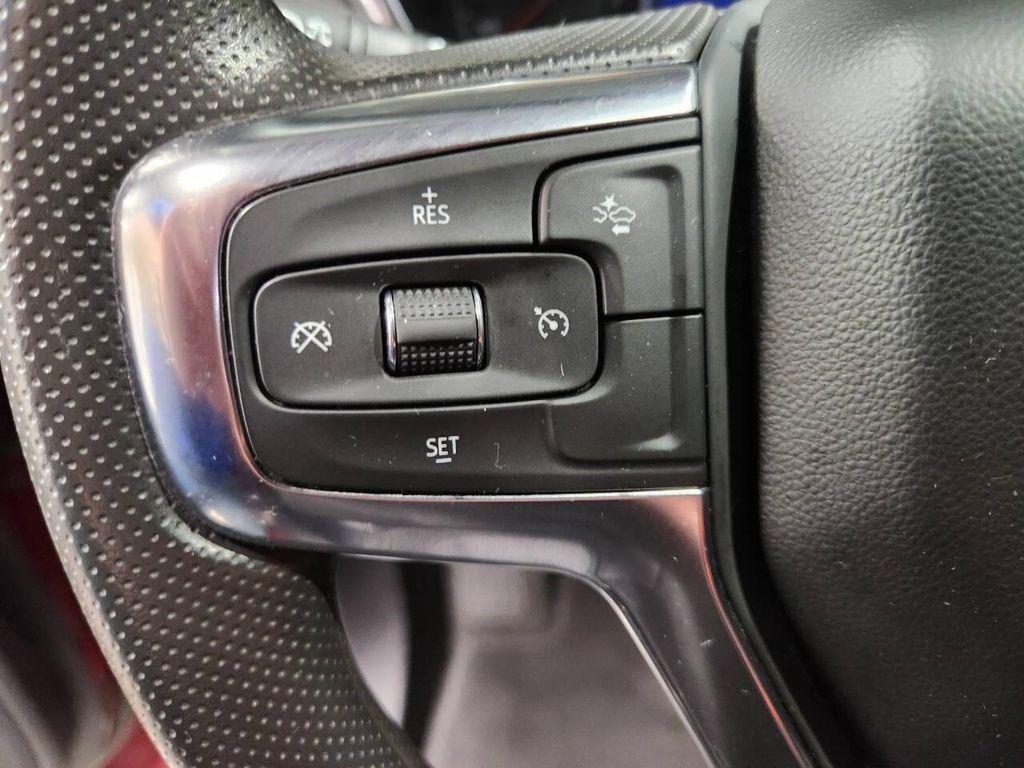 used 2025 Chevrolet Blazer car, priced at $29,900