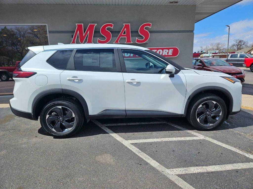 used 2025 Nissan Rogue car, priced at $23,900