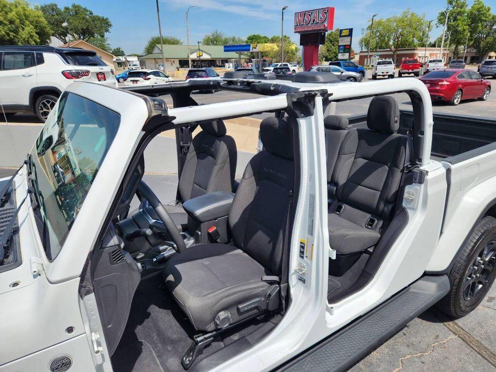 used 2023 Jeep Gladiator car, priced at $34,900