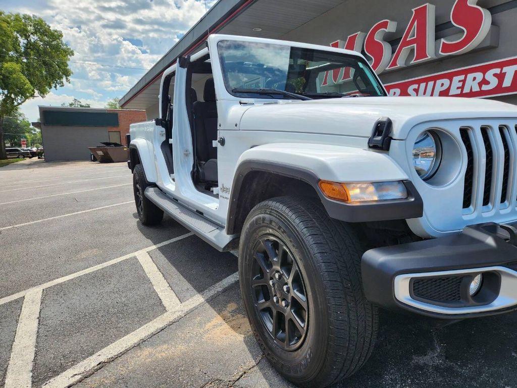 used 2023 Jeep Gladiator car, priced at $34,900