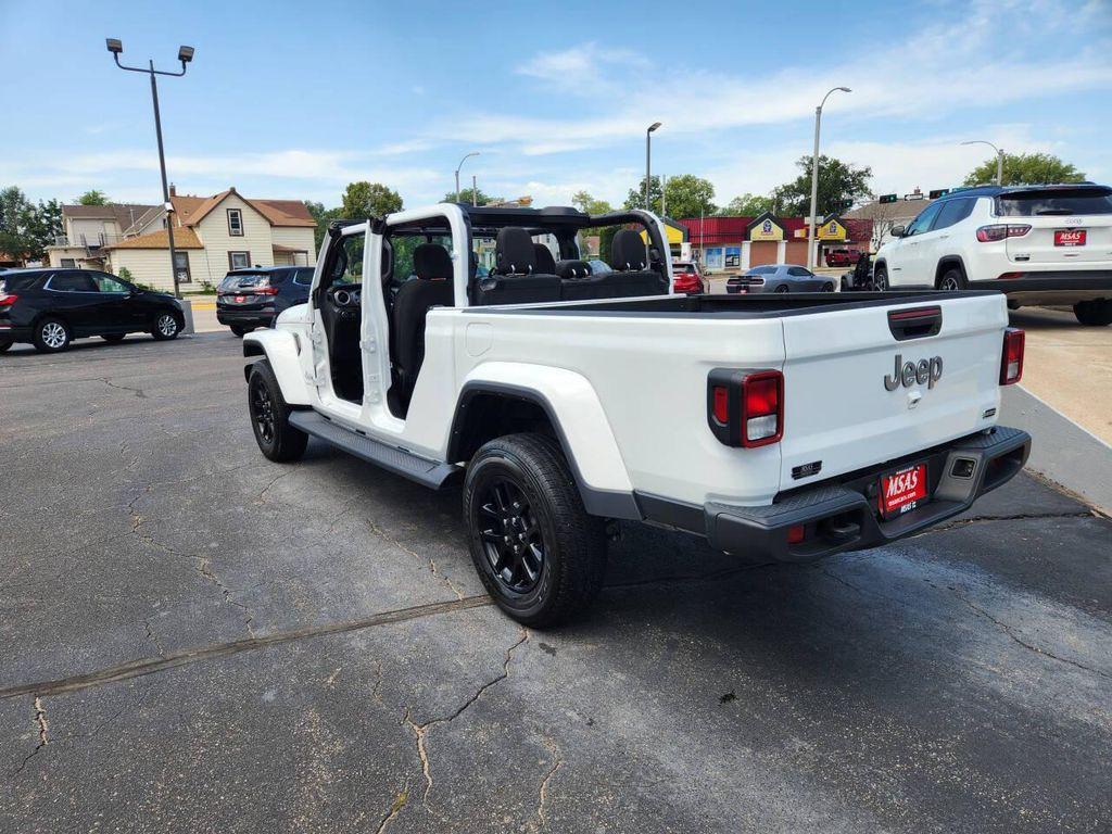 used 2023 Jeep Gladiator car, priced at $34,900