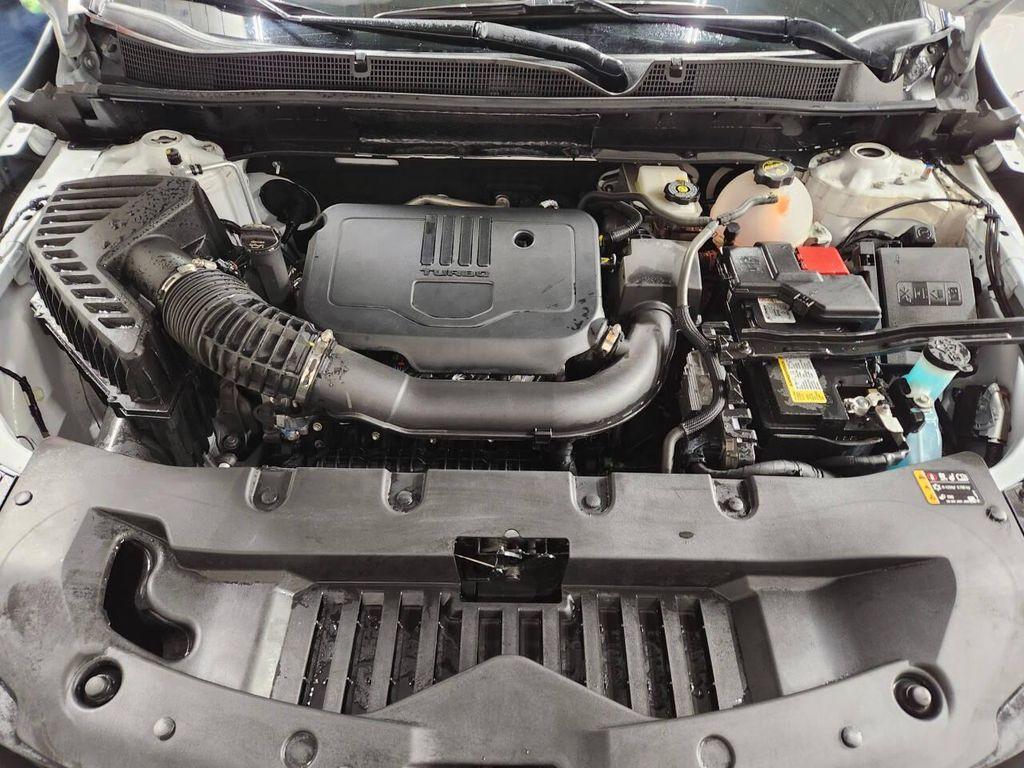 used 2025 Chevrolet Blazer car, priced at $29,900