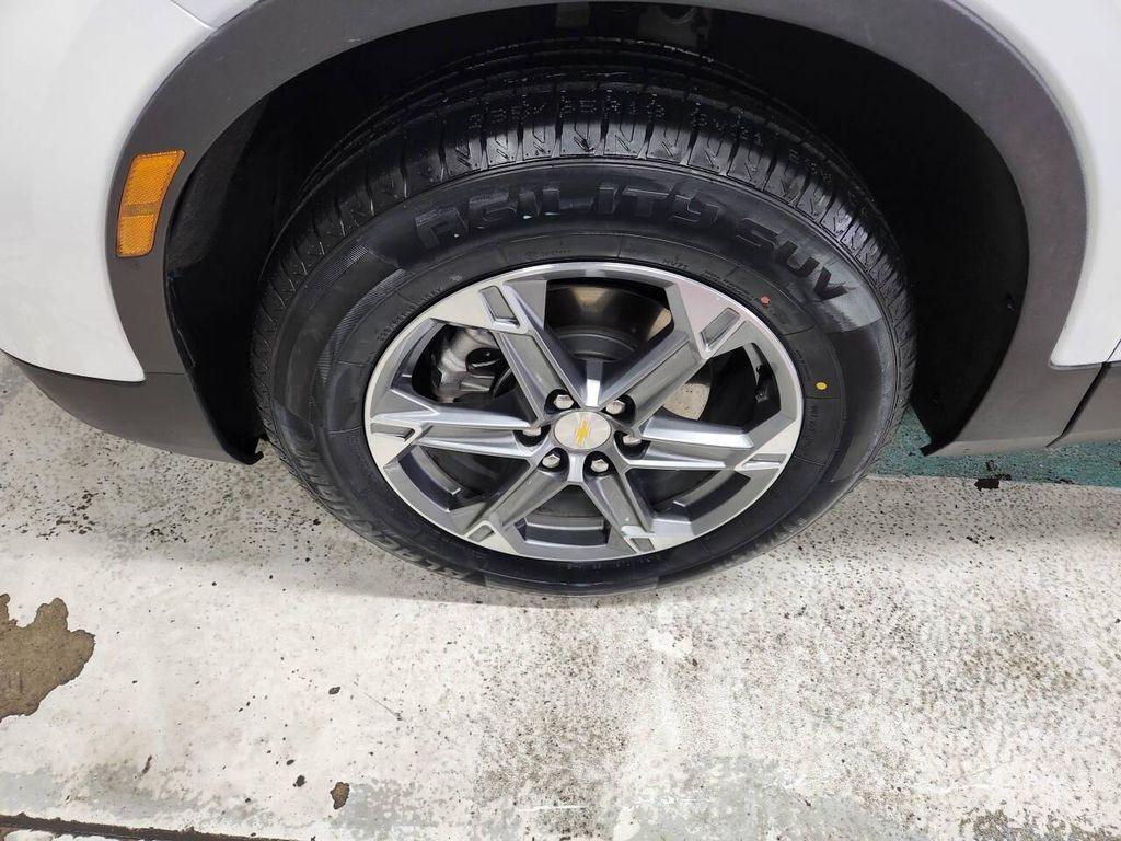 used 2025 Chevrolet Blazer car, priced at $29,900