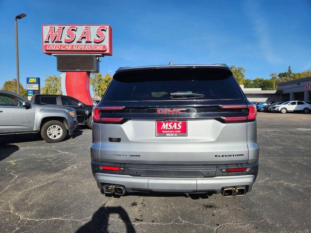 used 2025 GMC Acadia car, priced at $34,900