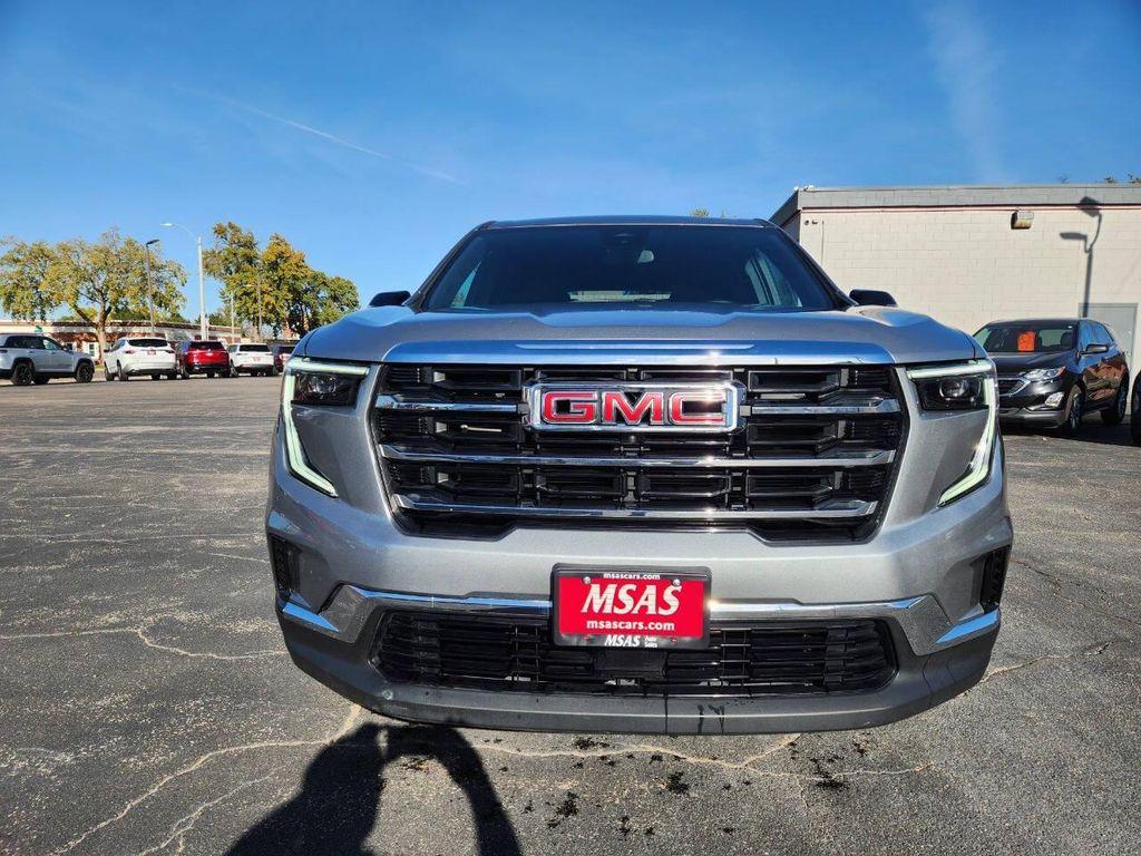 used 2025 GMC Acadia car, priced at $34,900