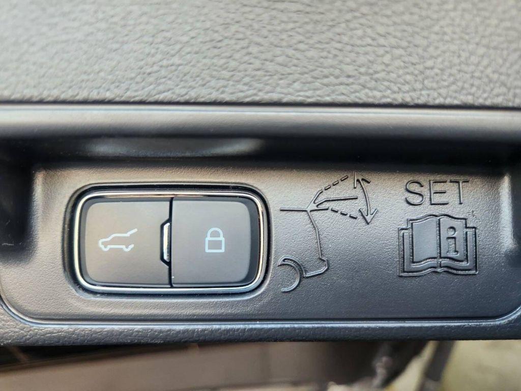 used 2025 Ford Explorer car, priced at $40,900