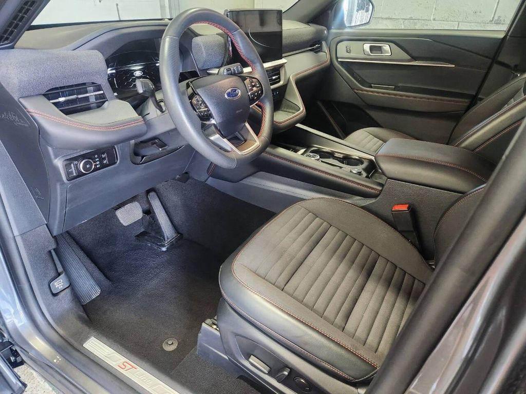 used 2025 Ford Explorer car, priced at $40,900