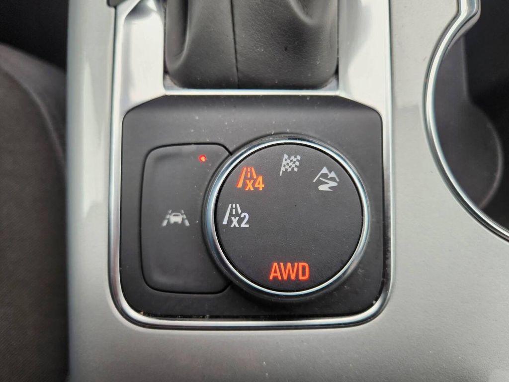 used 2025 Chevrolet Blazer car, priced at $30,900