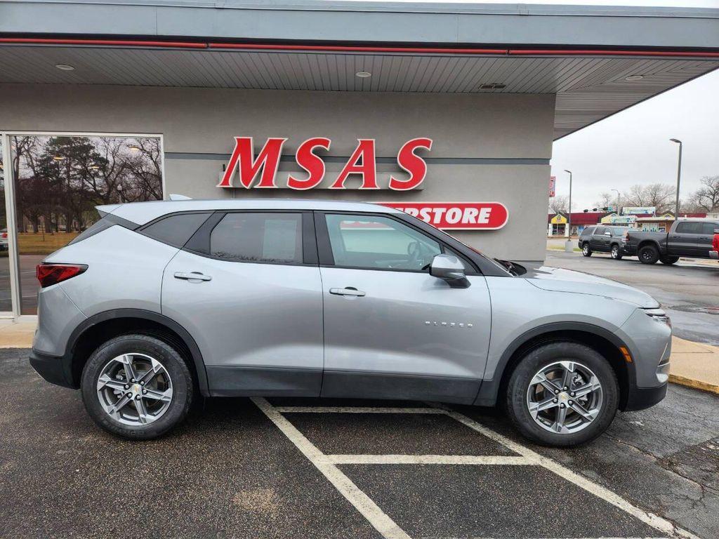 used 2025 Chevrolet Blazer car, priced at $30,900