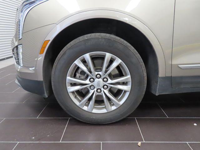 used 2023 Cadillac XT5 car, priced at $31,460