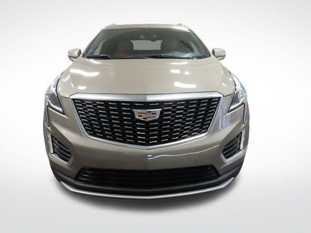 used 2023 Cadillac XT5 car, priced at $31,460