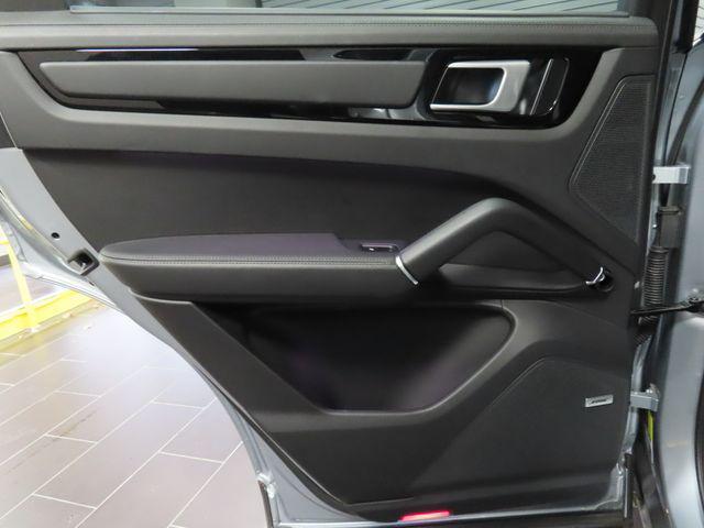 used 2022 Porsche Cayenne car, priced at $53,428