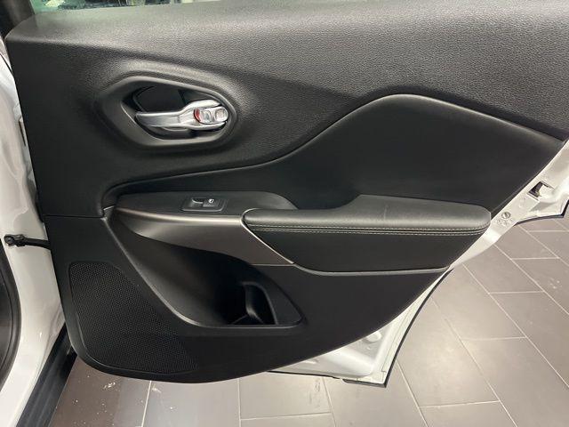 used 2019 Jeep Cherokee car, priced at $15,168