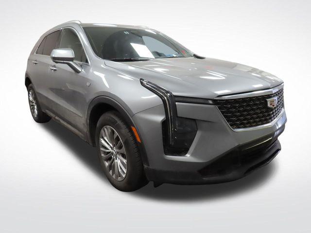 used 2025 Cadillac XT4 car, priced at $34,995