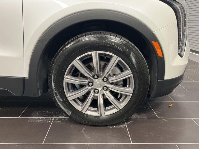 used 2023 Cadillac XT4 car, priced at $25,518