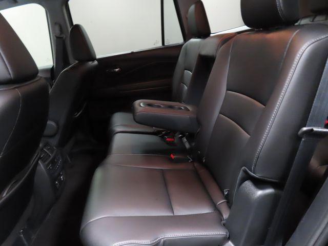 used 2021 Honda Pilot car, priced at $25,390
