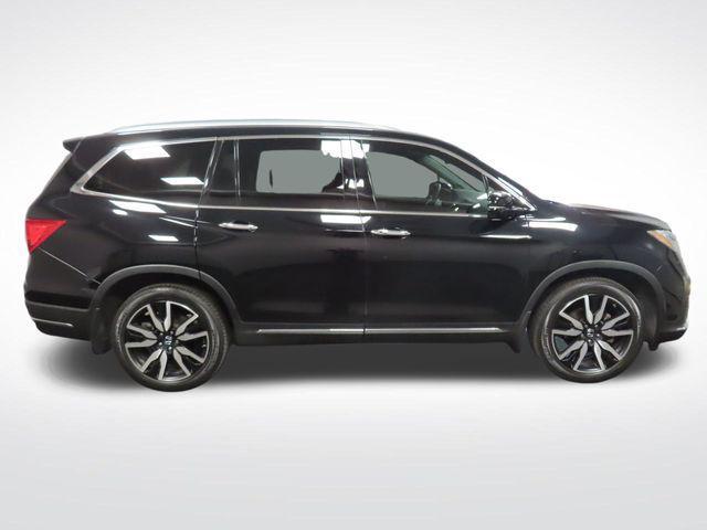 used 2021 Honda Pilot car, priced at $25,390