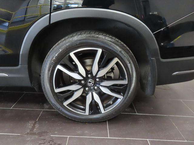 used 2021 Honda Pilot car, priced at $25,390