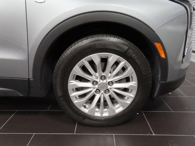 used 2024 Cadillac XT4 car, priced at $30,459