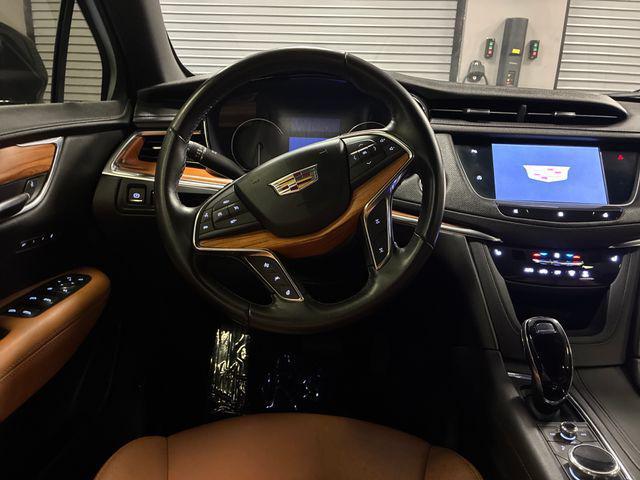 used 2020 Cadillac XT5 car, priced at $23,521