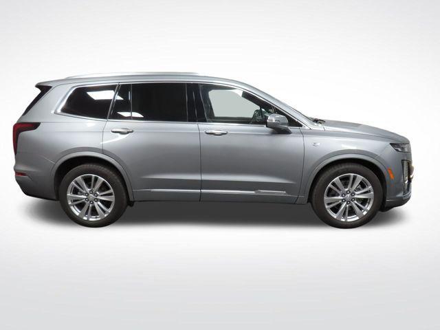 used 2025 Cadillac XT6 car, priced at $35,976