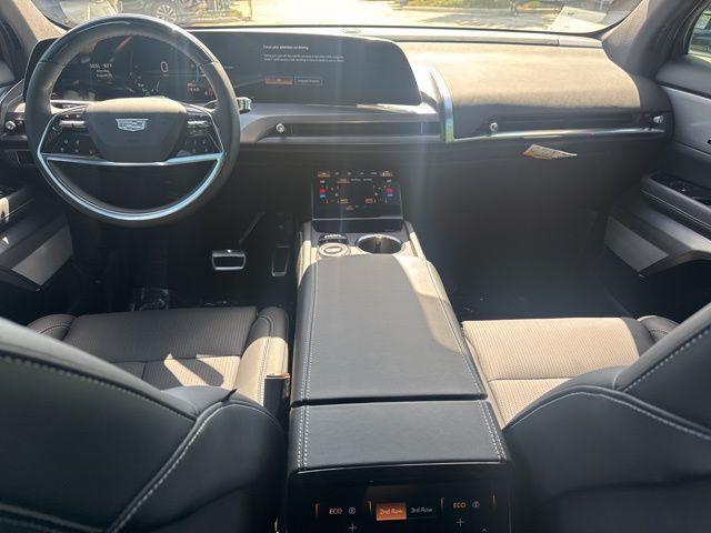 new 2026 Cadillac VISTIQ car, priced at $80,515