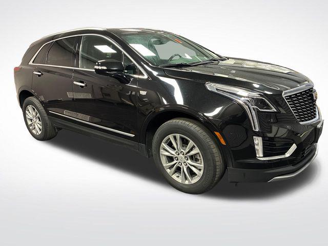used 2022 Cadillac XT5 car, priced at $30,949